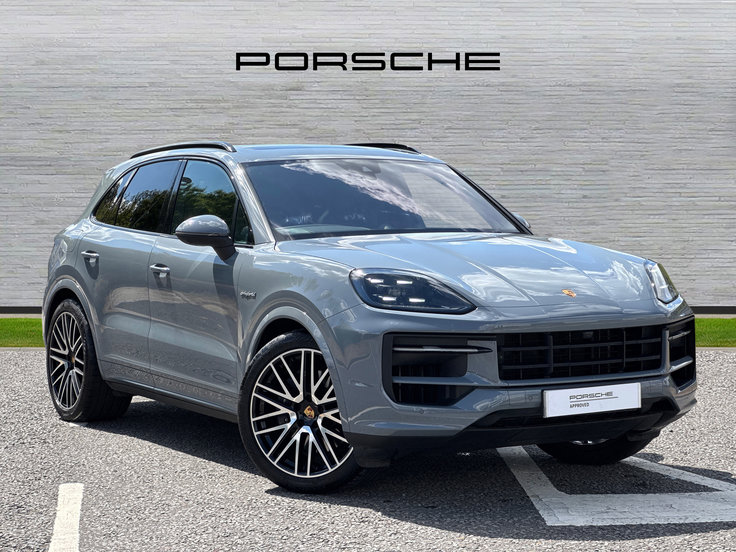 Porsche Cayenne listing photo