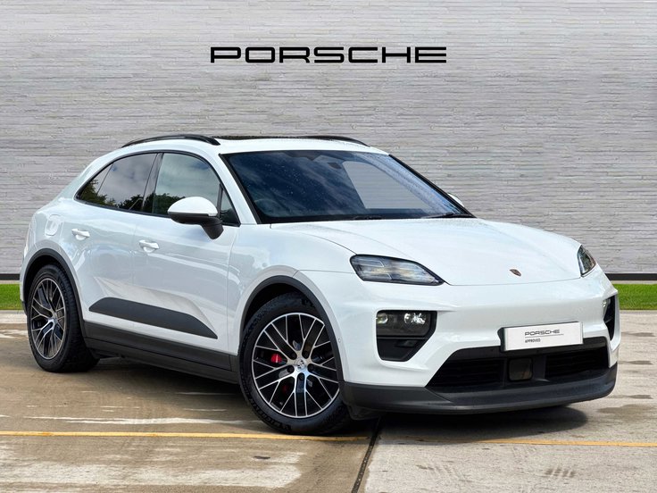 Porsche Macan listing photo