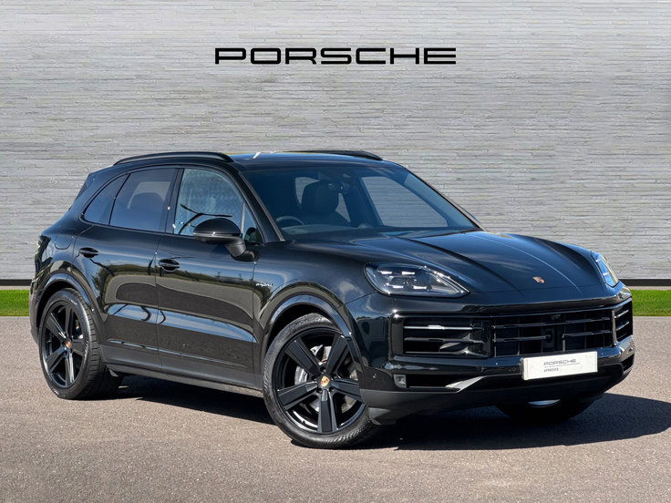 Porsche Cayenne listing photo