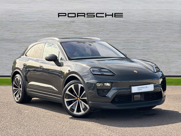 Porsche Macan listing photo