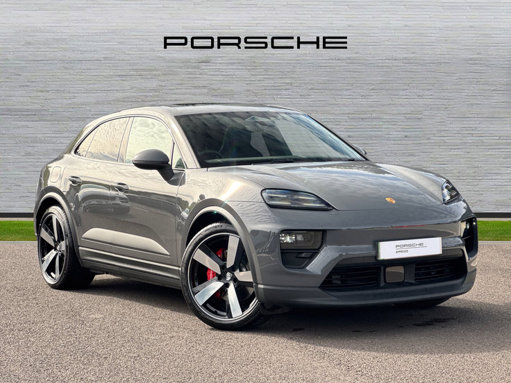 Porsche Macan listing photo