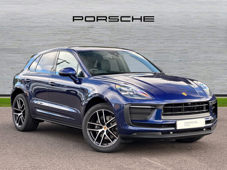 Porsche Macan listing photo