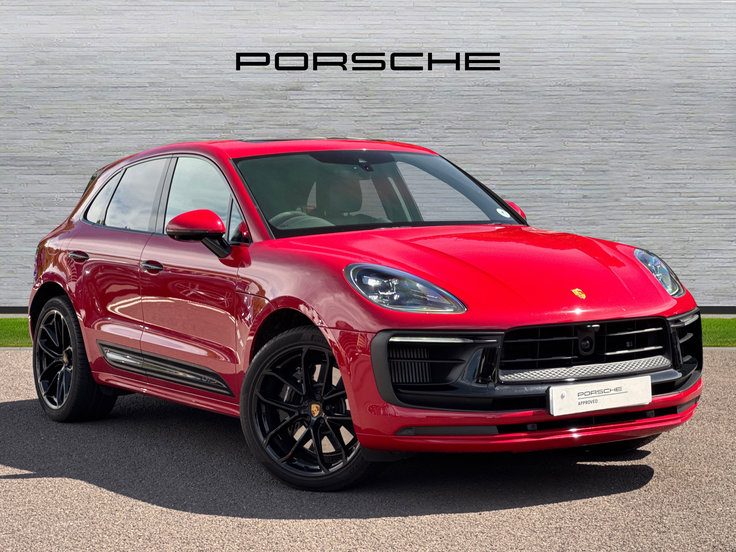 Porsche Macan listing photo