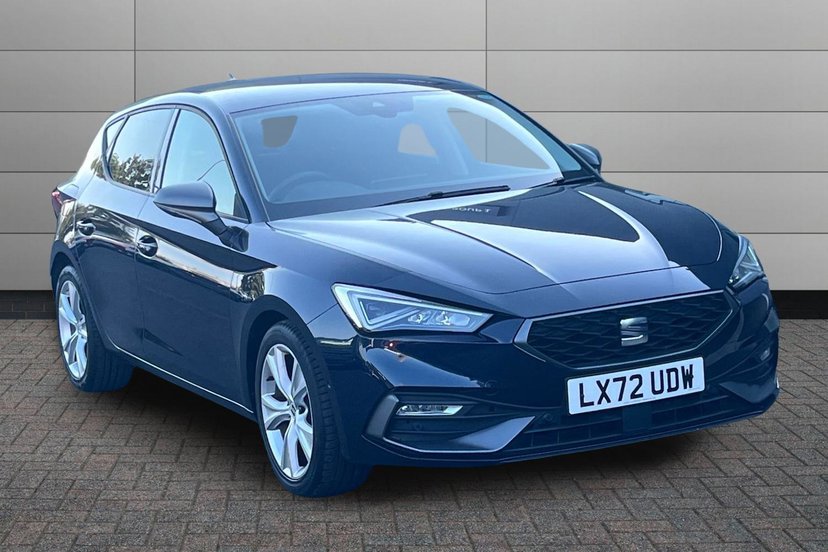 SEAT Leon listing photo