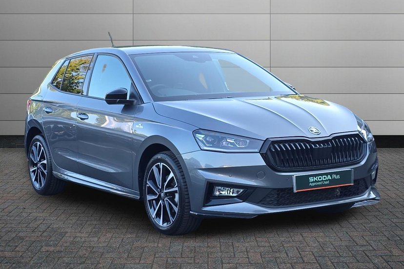 Skoda Fabia listing photo