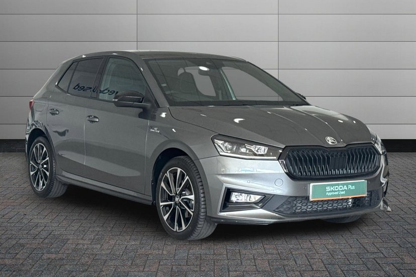 Skoda Fabia listing photo