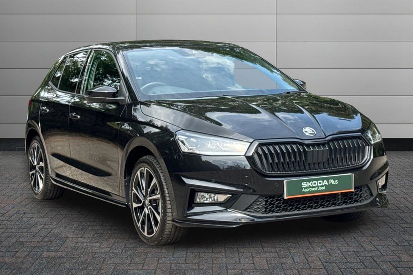 Skoda Fabia listing photo