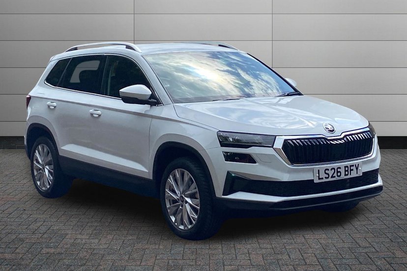 Skoda Karoq listing photo