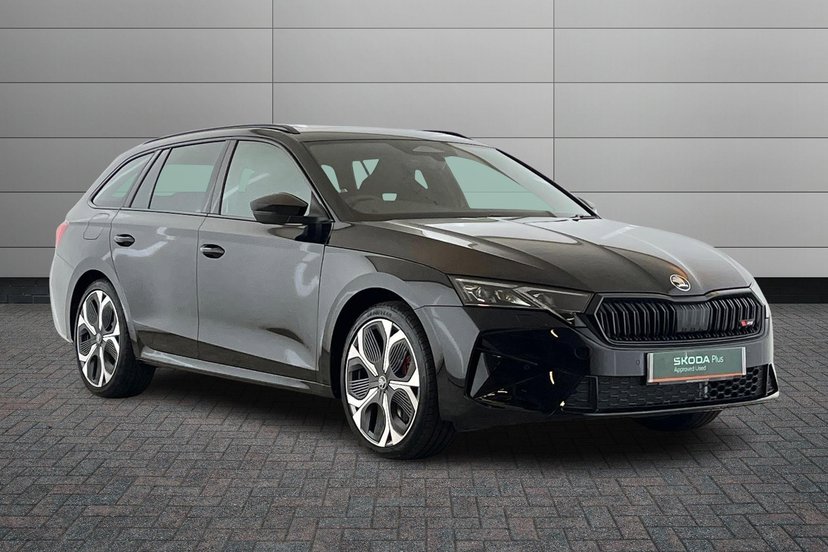 Skoda Octavia listing photo