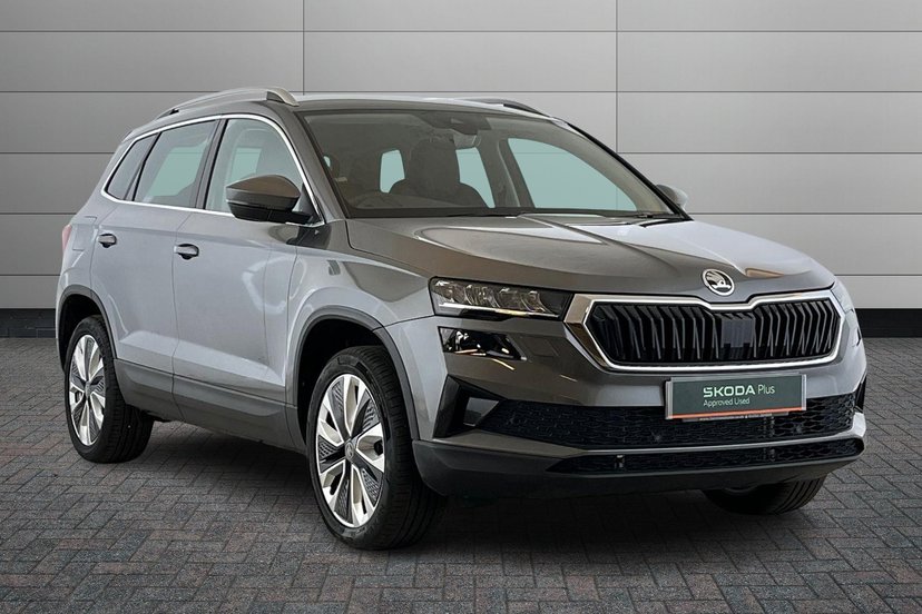 Skoda Karoq listing photo