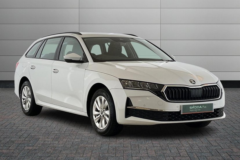 Skoda Octavia listing photo