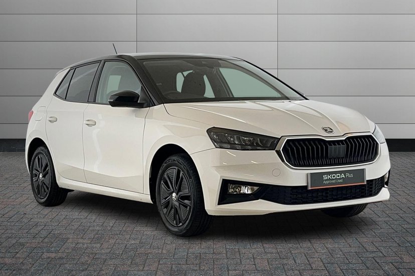 Skoda Fabia listing photo