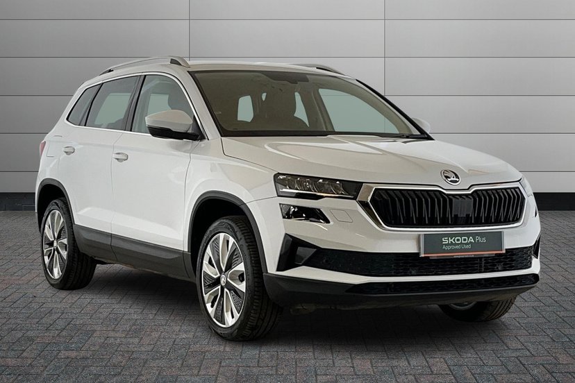 Skoda Karoq listing photo
