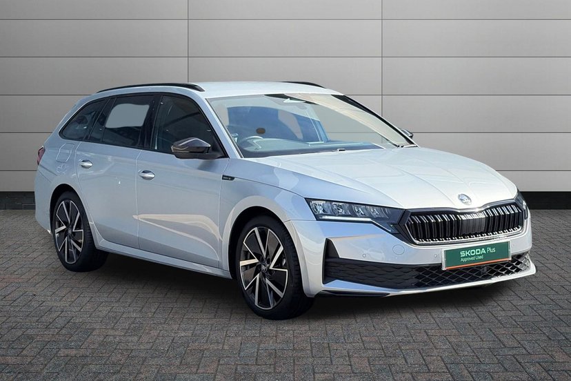Skoda Octavia listing photo