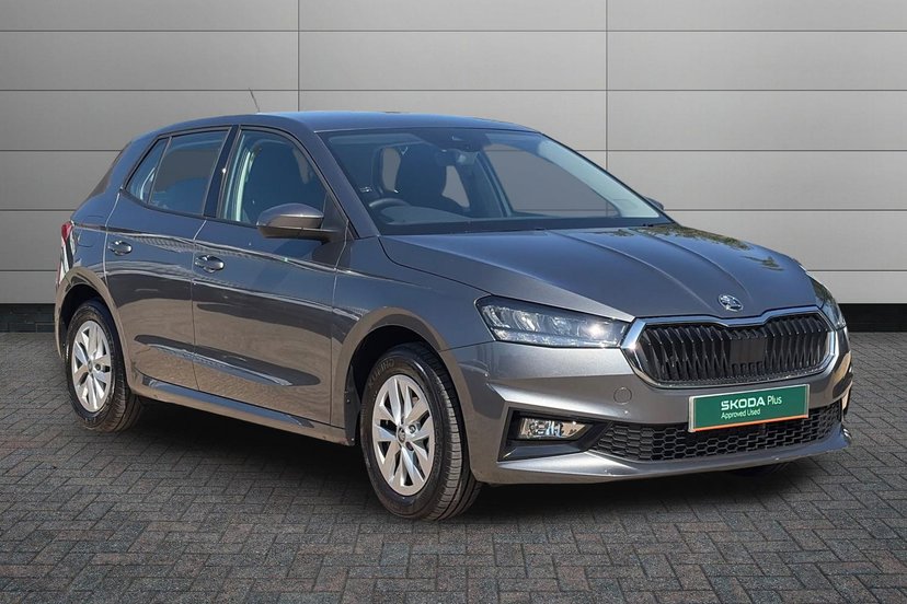 Skoda Fabia listing photo
