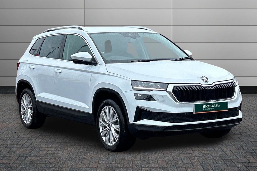 Skoda Karoq listing photo
