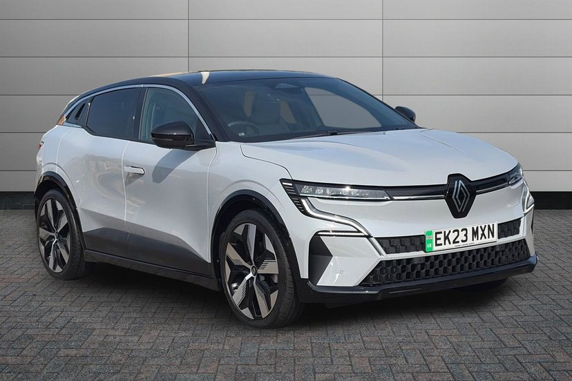 Renault Megane E-tech listing photo