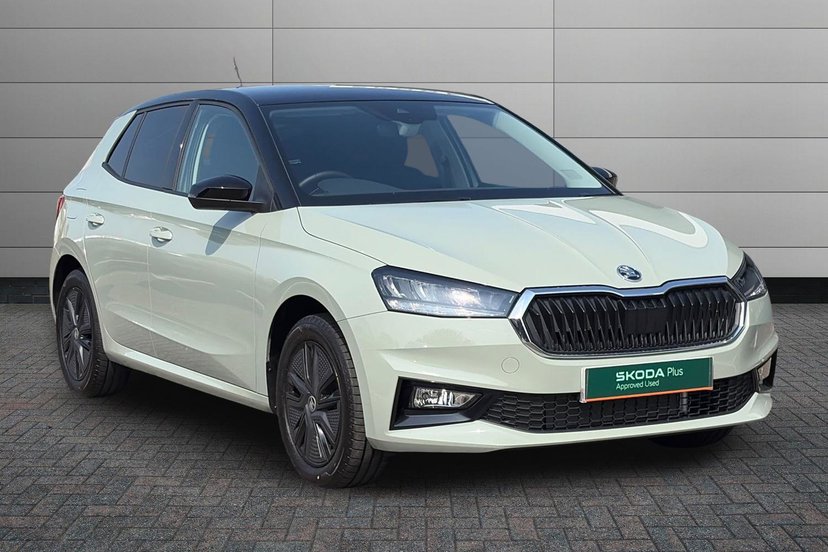 Skoda Fabia listing photo