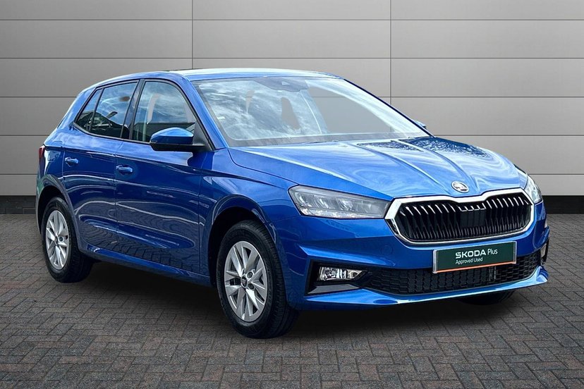 Skoda Fabia listing photo