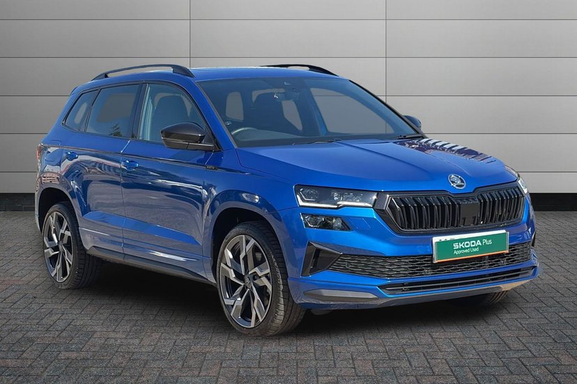 Skoda Karoq listing photo