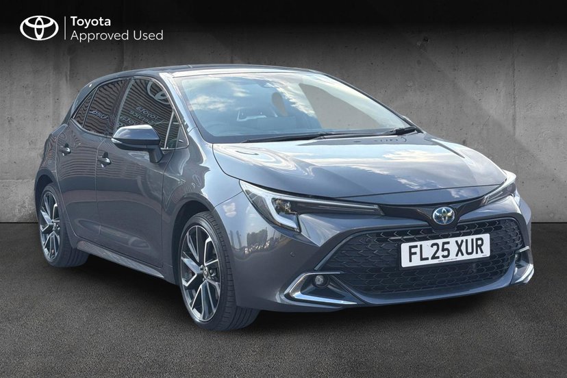 Toyota Corolla listing photo