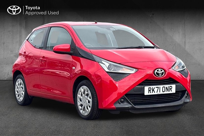 Toyota AYGO listing photo