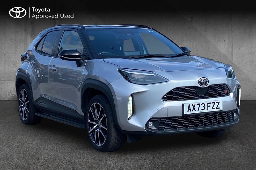 Toyota Yaris Cross listing photo