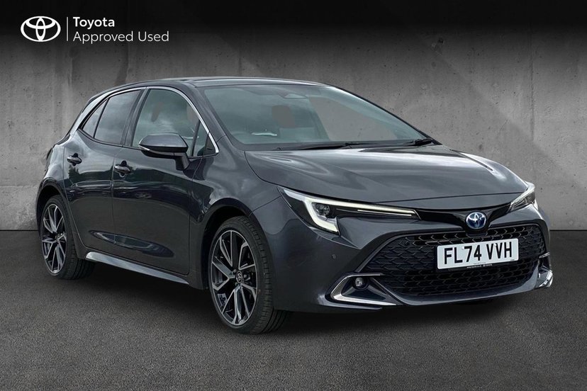 Toyota Corolla listing photo