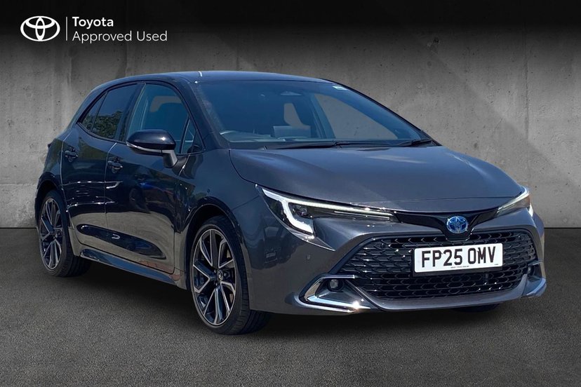 Toyota Corolla listing photo