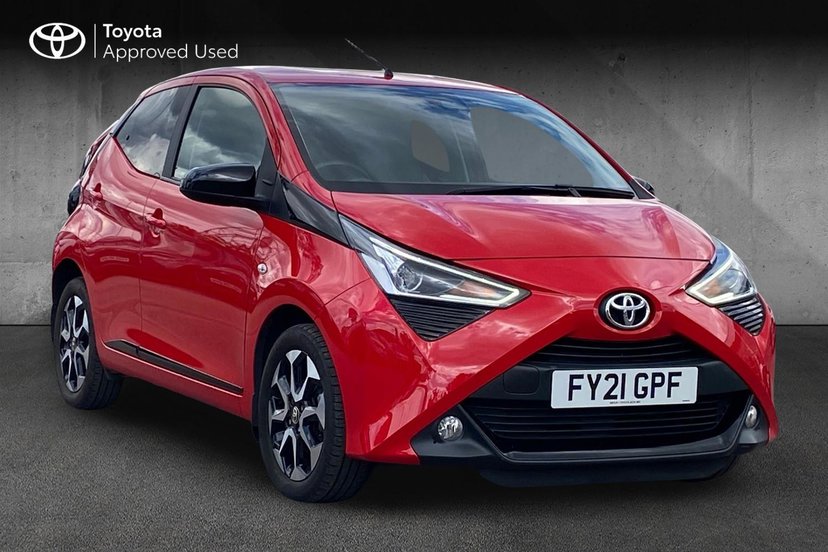 Toyota AYGO listing photo