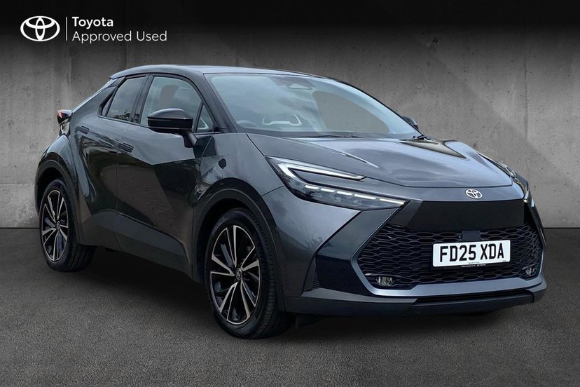 Toyota C-HR listing photo
