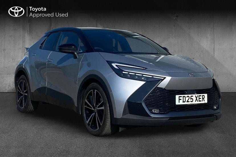 Toyota C-HR listing photo