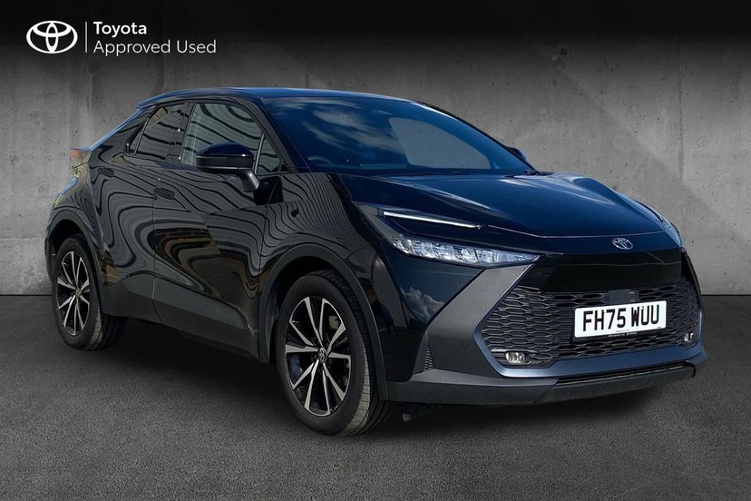 Toyota C-HR listing photo