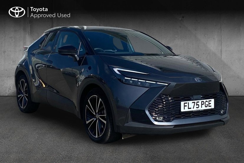 Toyota C-HR listing photo