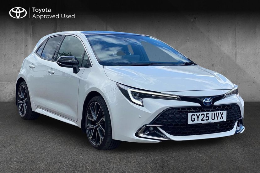 Toyota Corolla listing photo