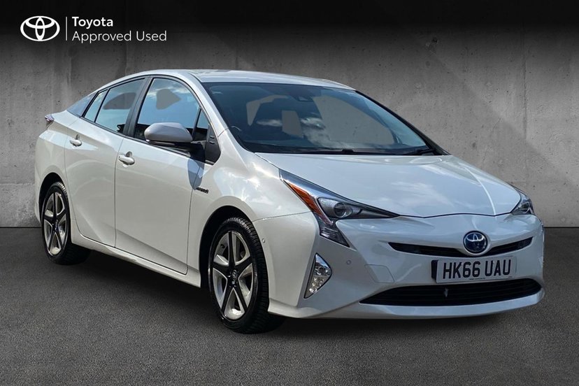 2017 TOYOTA PRIUS