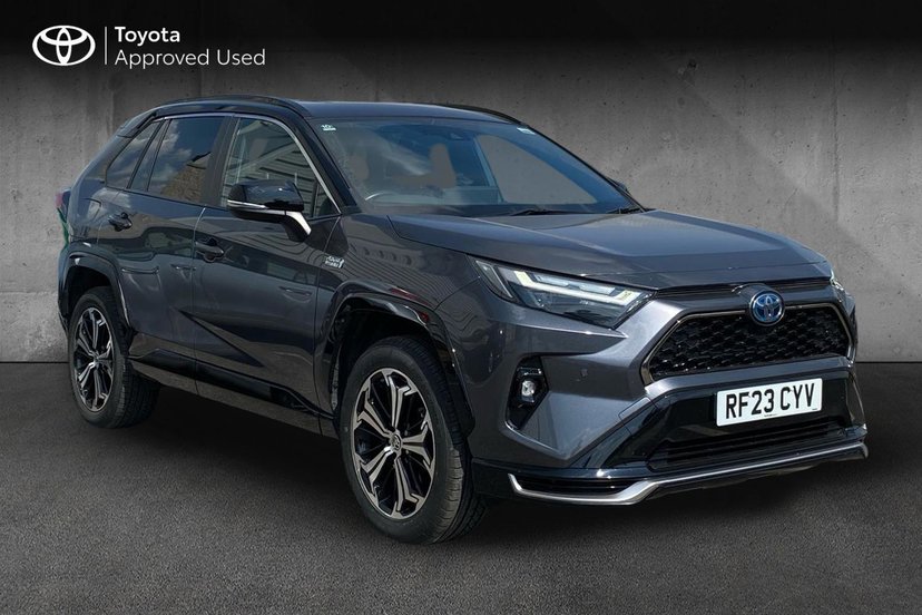Toyota RAV4 listing photo