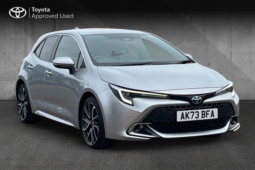 Toyota Corolla listing photo