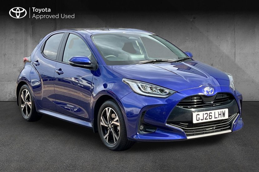 Toyota Yaris listing photo