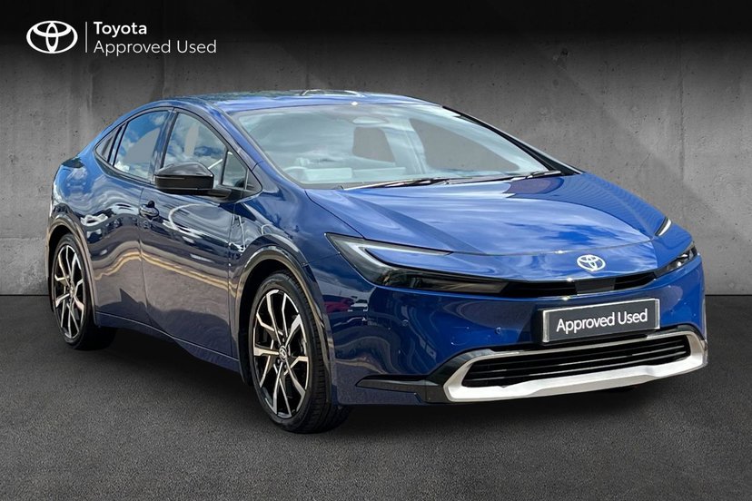Toyota Prius listing photo