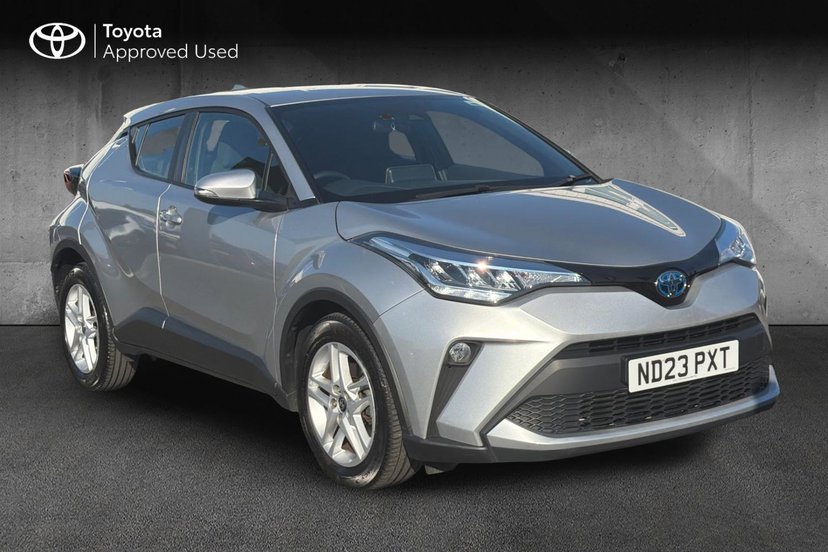 Toyota C-HR listing photo