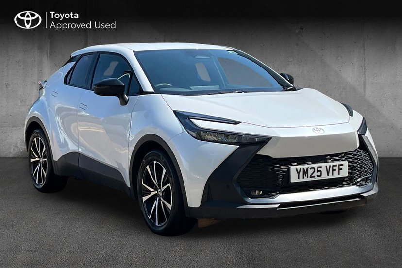 Toyota C-HR listing photo