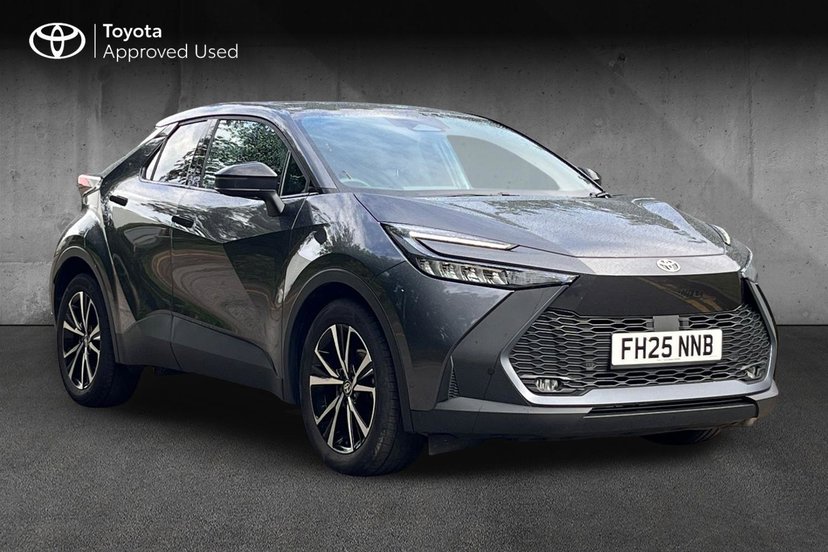 Toyota C-HR listing photo