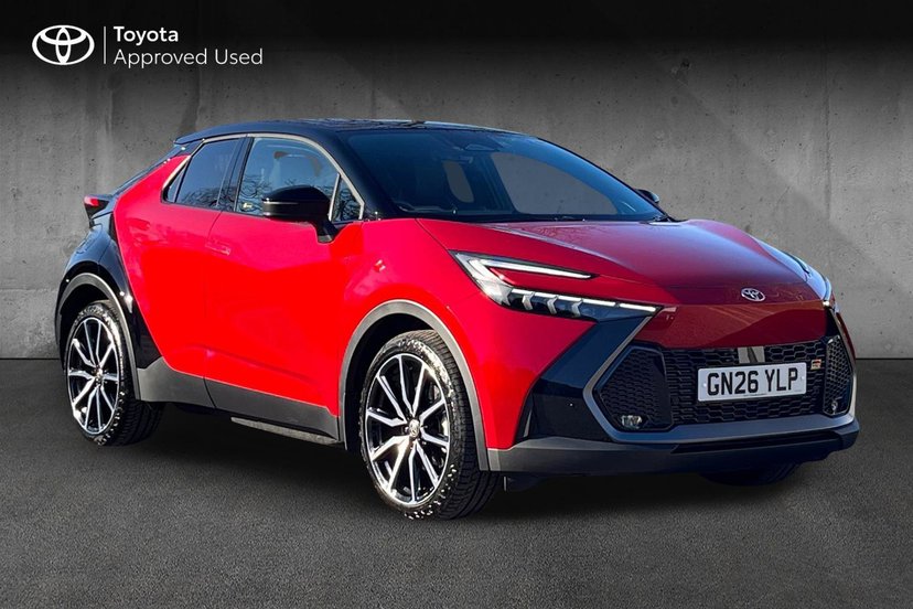 Toyota C-HR listing photo