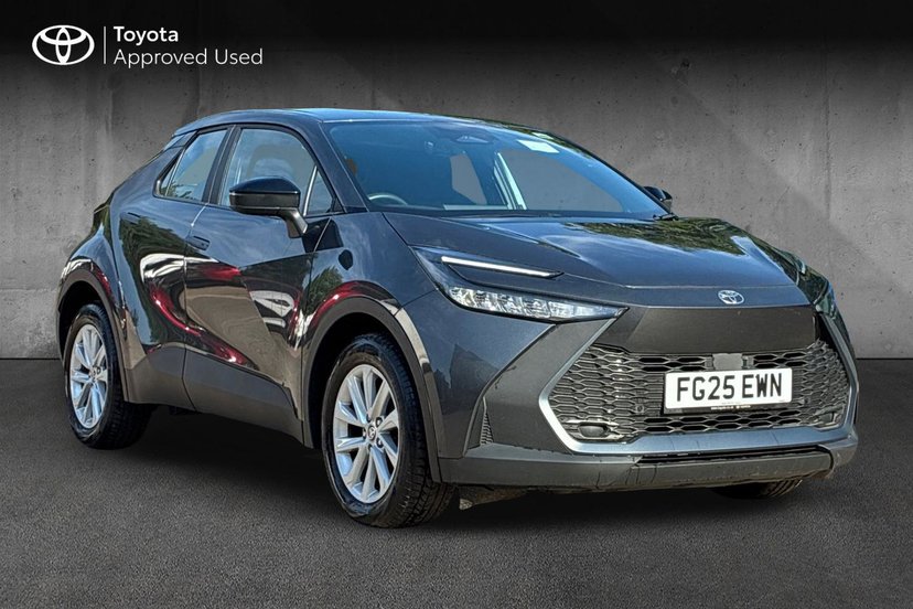 Toyota C-HR listing photo
