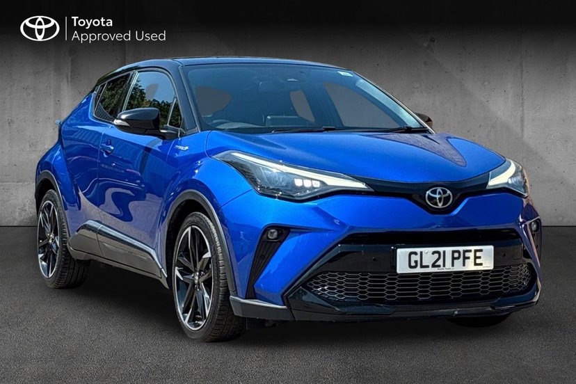 Toyota C-HR listing photo