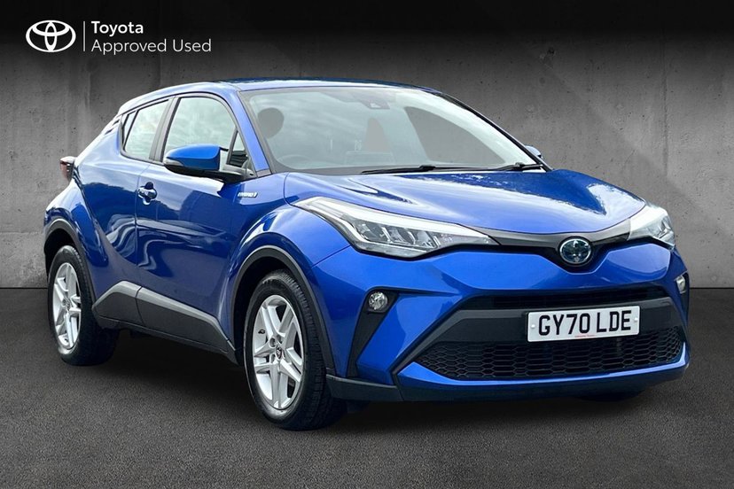 Toyota C-HR listing photo
