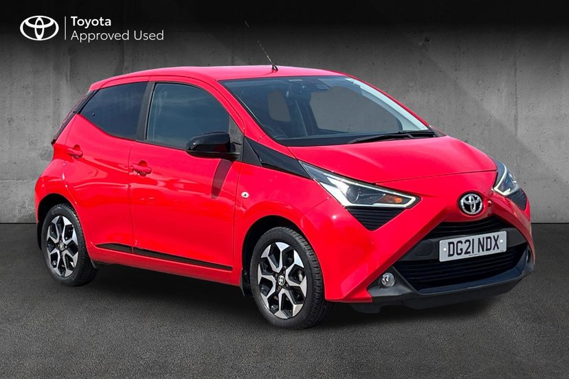 Toyota AYGO listing photo