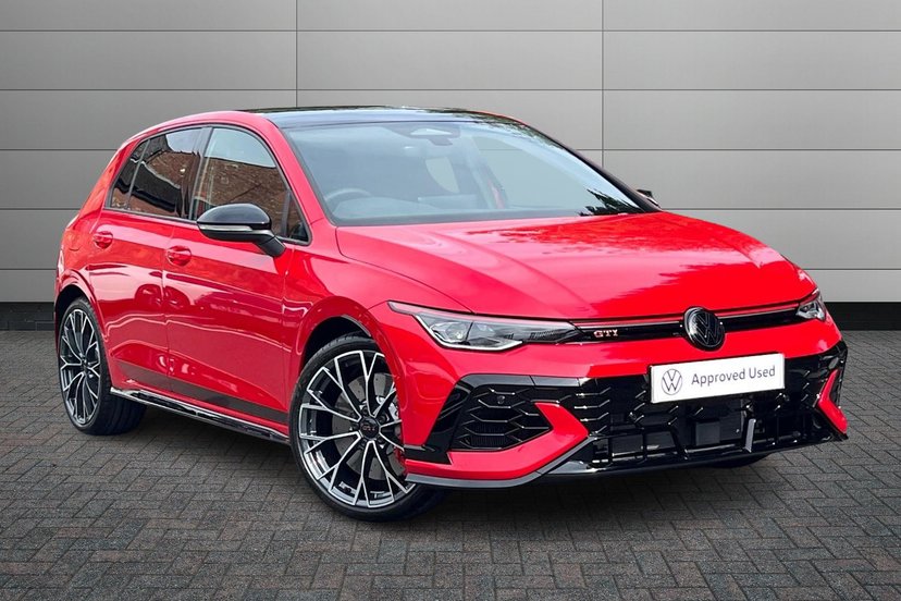 Volkswagen Golf listing photo