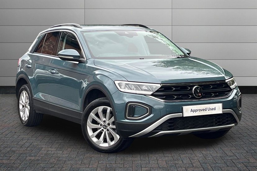 Volkswagen T-Roc dealer public-web source image